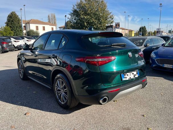 Alfa Romeo Stelvio 2.2 Diesel AT8 Business 118 kW image number 4