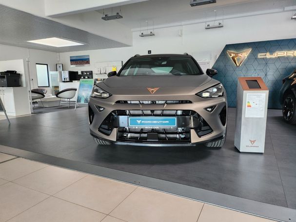 Cupra Formentor VZ 1.5 e-Hybrid 200 kW image number 3