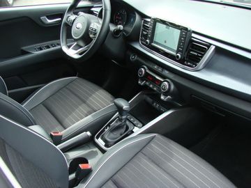 Car image 13