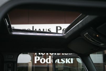 Car image 39