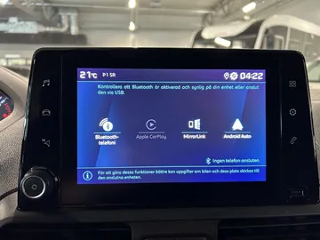 Car image 24
