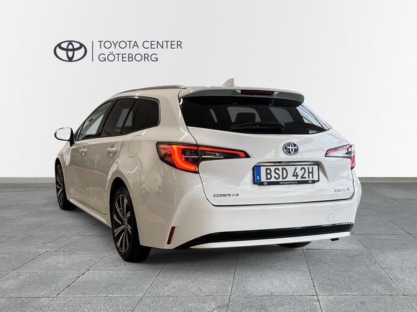 Toyota Corolla 1.8 Hybrid Touring Sports 91 kW image number 3