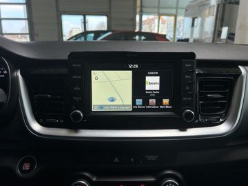 Car image 18