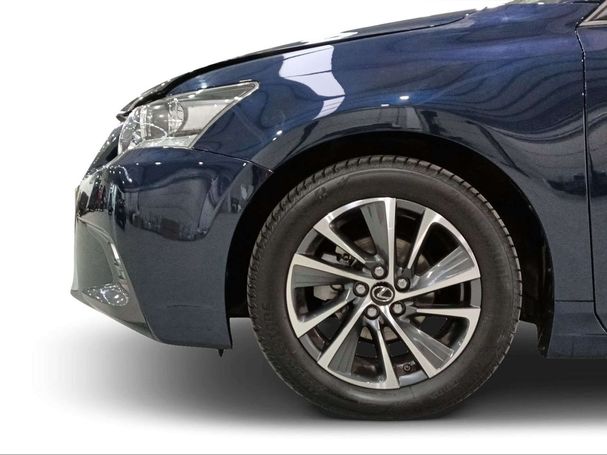 Lexus CT 200h 100 kW image number 10