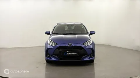 Car image 3