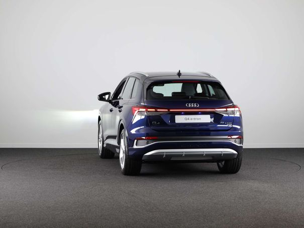 Audi Q4 45 quattro e-tron 82 kWh 210 kW image number 14