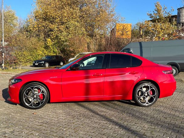 Alfa Romeo Giulia Q4 206 kW image number 4