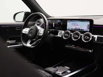 Car image 36