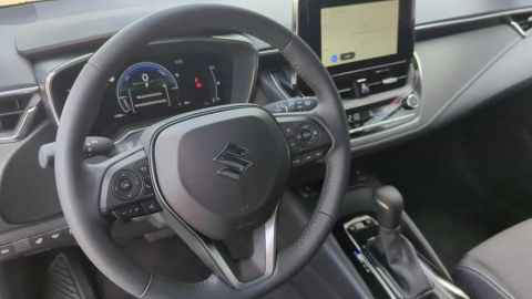 Car image 11