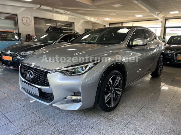 Infiniti Q30 90 kW image number 1