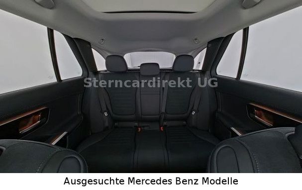 Mercedes-Benz C 300 e T AMG 230 kW image number 6