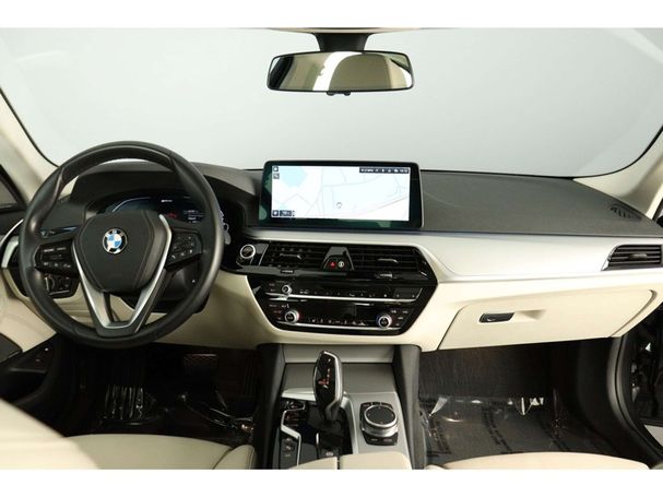 BMW 530 200 kW image number 4