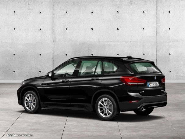 BMW X1 sDrive18i Advantage 100 kW image number 7