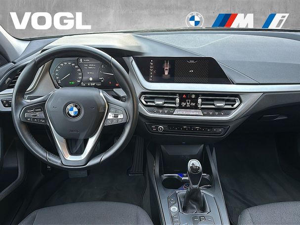 BMW 118i 103 kW image number 10