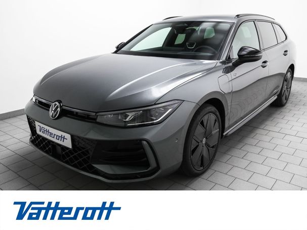 Volkswagen Passat 1.5 eHybrid R-Line DSG 200 kW image number 1