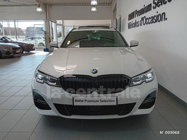 BMW 320d Touring M Sport 140 kW image number 2