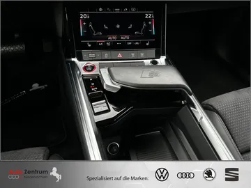 Car image 35