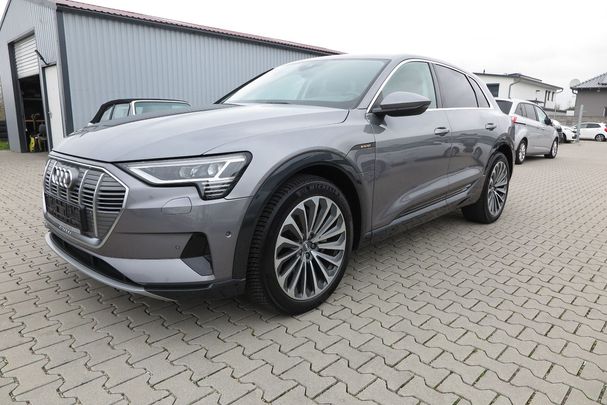 Audi e-tron 55 quattro Advanced 300 kW image number 1