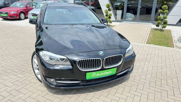 BMW 530d Touring xDrive 190 kW image number 4