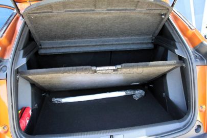 Car image 37