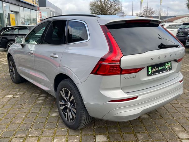 Volvo XC60 B4 Momentum 145 kW image number 7