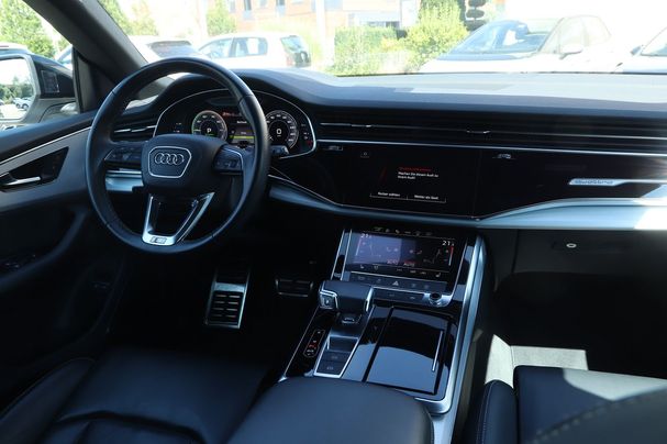 Audi Q8 55 TFSIe quattro S-line 280 kW image number 4