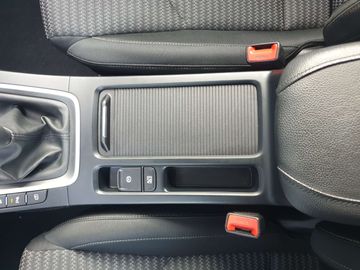 Car image 41