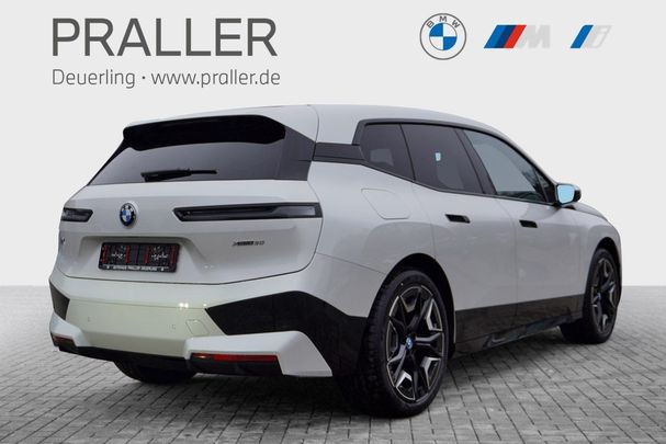 BMW iX xDrive50 Edition Sport 385 kW image number 3