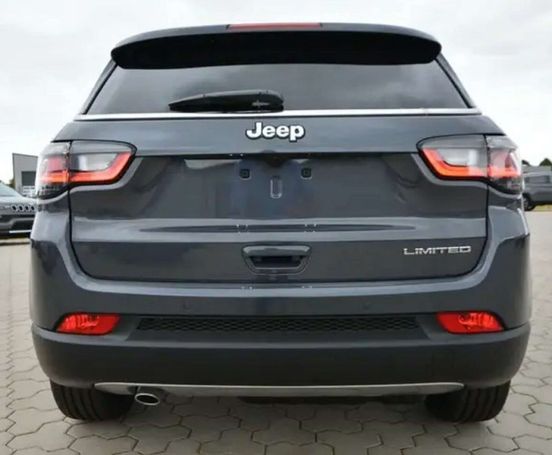 Jeep Compass Limited 96 kW image number 4