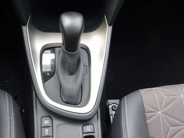 Car image 11