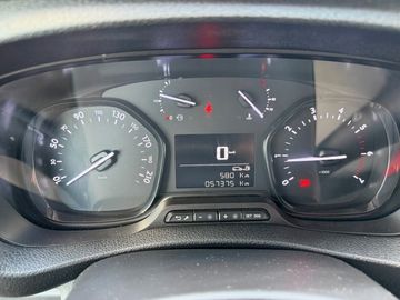Car image 27