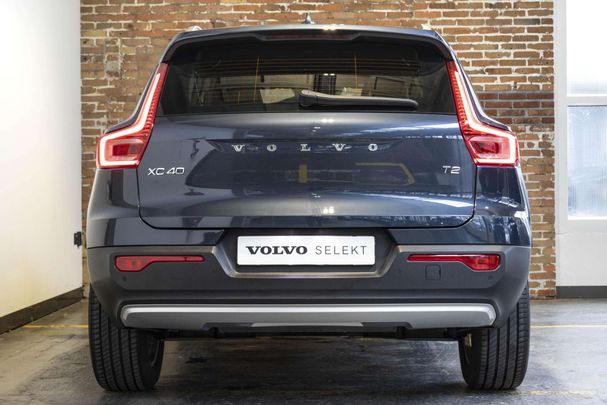 Volvo XC40 T2 Momentum 95 kW image number 11