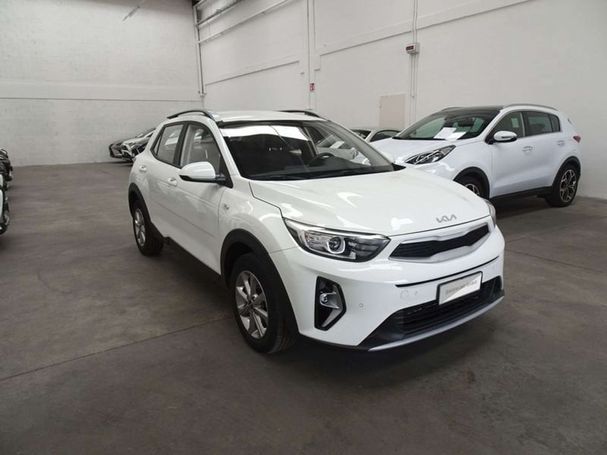 Kia Stonic 1.2 62 kW image number 2