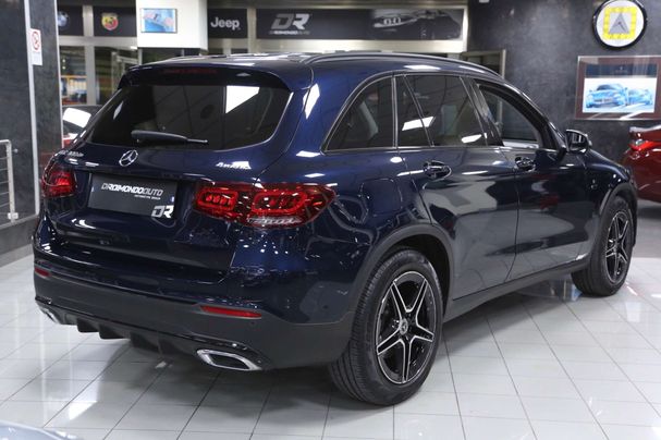 Mercedes-Benz GLC 300 de 4Matic 225 kW image number 4