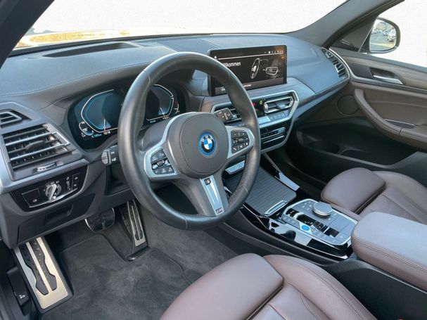 BMW iX3 Impressive 210 kW image number 13