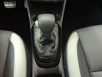 Car image 22