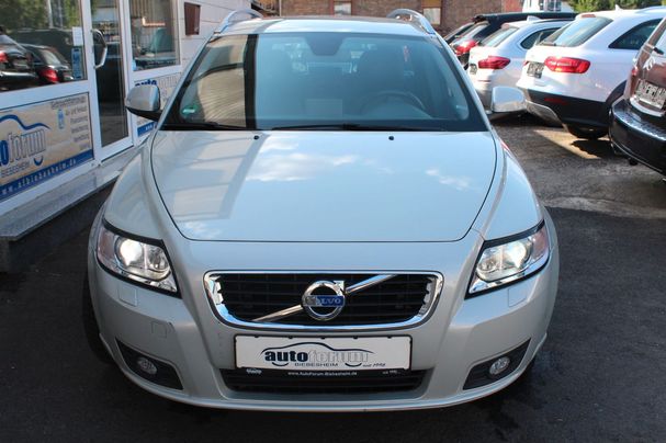 Volvo V50 D4 130 kW image number 3