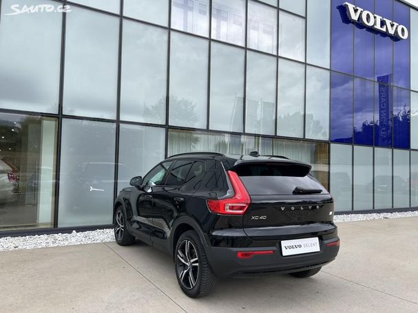 Volvo XC40 T5 192 kW image number 11