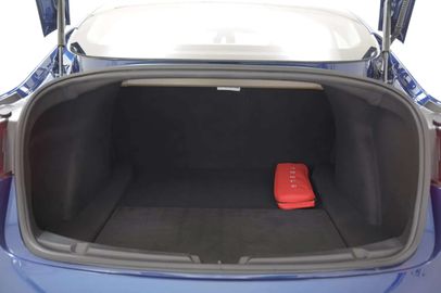 Car image 37