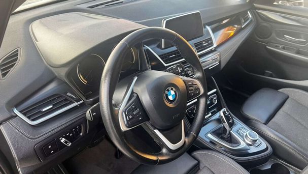 BMW 220i 141 kW image number 13