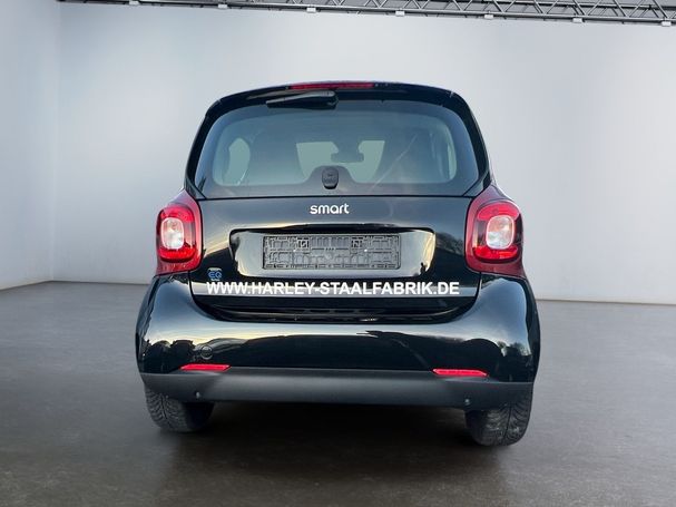 Smart ForTwo coupe EQ 60 kW image number 4