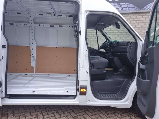 Renault Master L3H2 99 kW image number 18