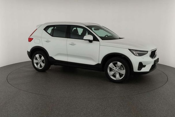 Volvo XC40 B3 Core 120 kW image number 21