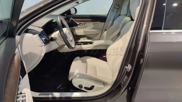 Volvo V90 T6 Inscription AWD T8 251 kW image number 12