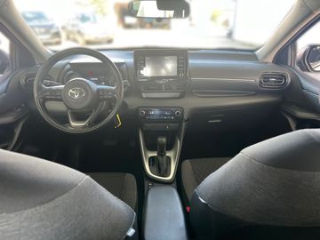 Car image 15