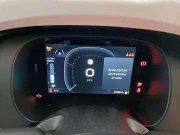 Car image 26
