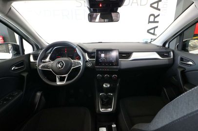 Car image 25