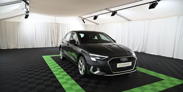 Audi A3 30 TFSI S-line 110 kW image number 2