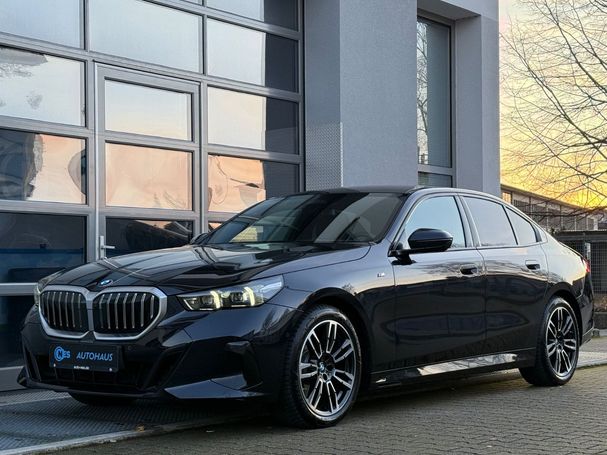 BMW 520d xDrive 145 kW image number 1