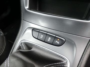 Car image 33